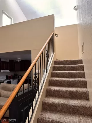 Photo #4: 2512079 Listing