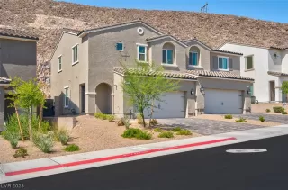 Photo #2: 2512081 Listing 