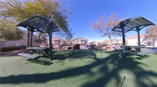 Photo #6: 2512108 Listing 