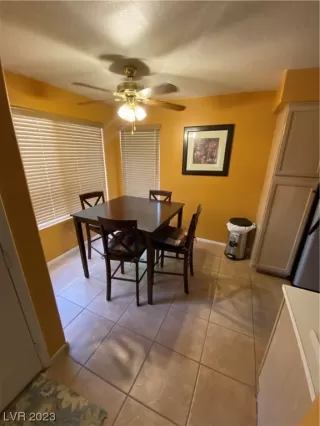 Photo #5: 2512113 Listing