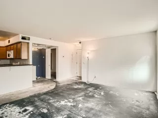 Photo #3: 2512136 Listing