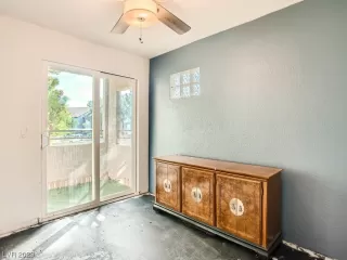 Photo #4: 2512136 Listing