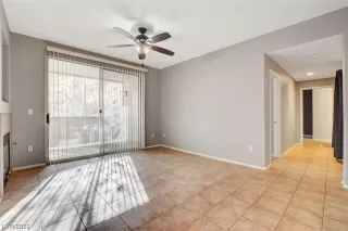 Photo #1: 2512138 Listing 