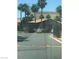 Photo #1: 2512143 Listing 