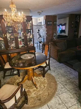 Photo #2: 2512164 Listing 