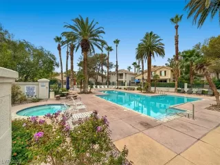 Photo #1: 2512176 Listing 