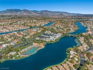 Photo #2: 2512176 Listing 