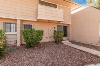 Photo #3: 2512177 Listing