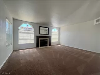 Photo #3: 2512195 Listing 