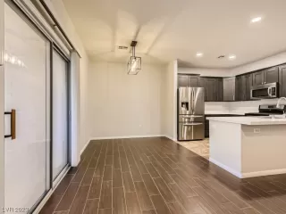 Photo #4: 2512205 Listing 