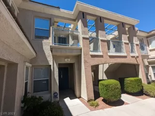 Photo #1: 2512218 Listing 