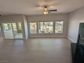 Photo #3: 2512218 Listing 