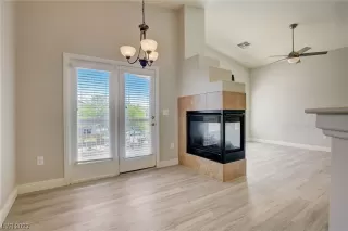 Photo #5: 2512238 Listing 
