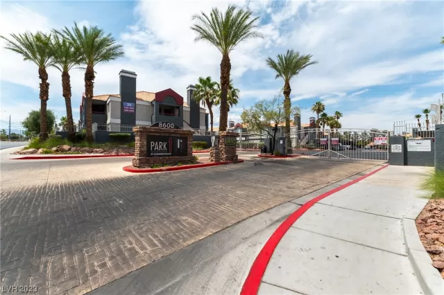 MLS: 2512246 Condo For Sale