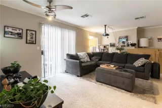 Photo #3: 2512246 Listing 