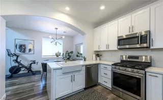 Photo #4: 2512308 Listing 