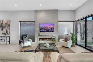 Photo #6: 2512336 Listing 