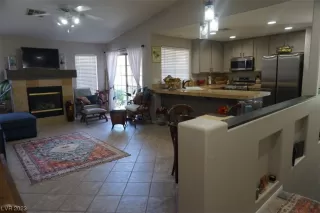 Photo #5: 2512401 Listing 