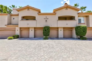 Photo #1: 2512418 Listing