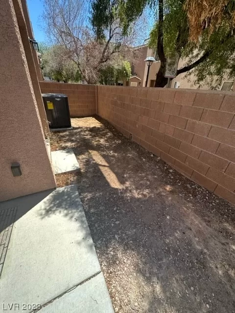 MLS: 2512435 Condo For Sale