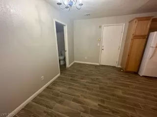 Photo #3: 2512435 Listing 