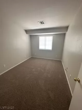 Photo #5: 2512435 Listing 