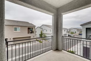 Photo #1: 2512452 Listing 