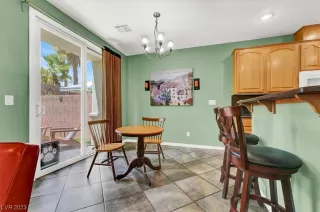 Photo #3: 2512466 Listing