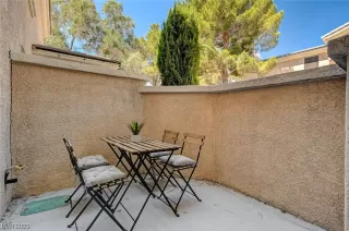 Photo #4: 2512538 Listing 