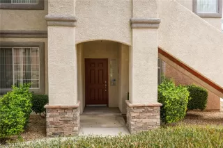 Photo #2: 2512552 Listing