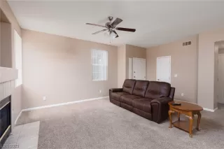 Photo #5: 2512552 Listing