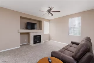 Photo #6: 2512552 Listing