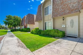 Photo #3: 2512602 Listing