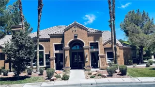 Photo #1: 2512661 Listing