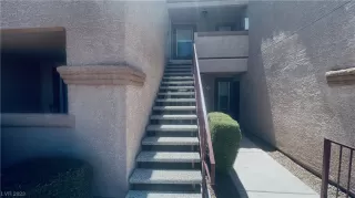 Photo #4: 2512661 Listing