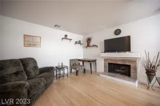 Photo #3: 2512677 Listing 