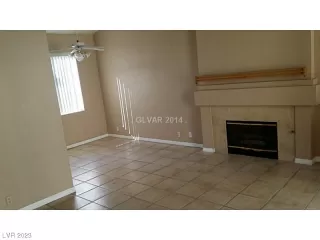 Photo #2: 2512683 Listing 