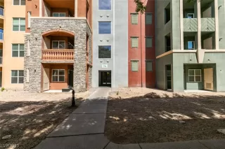 Photo #3: 2512689 Listing