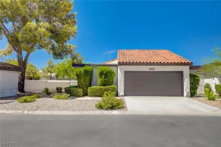 Photo #1: 2512698 Listing 