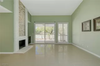 Photo #6: 2512698 Listing 