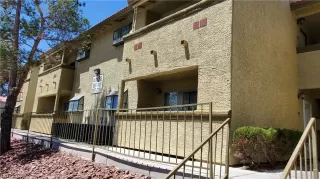 Photo #1: 2512721 Listing