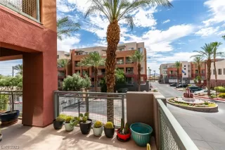 Photo #4: 2512725 Listing 