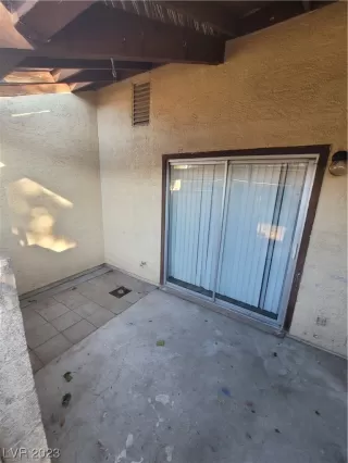 Photo #2: 2512830 Listing 