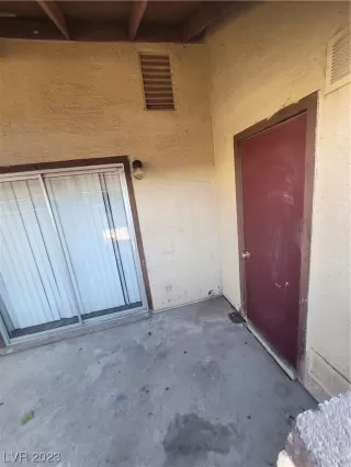 Photo #4: 2512830 Listing 