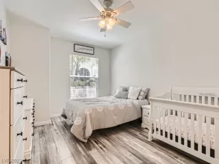 Photo #4: 2512838 Listing 