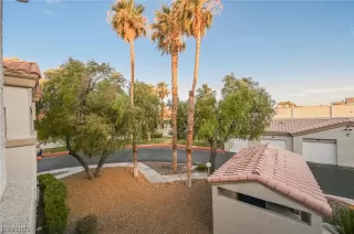 Photo #3: 2512900 Listing