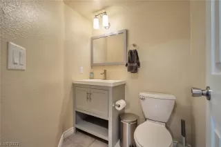 Photo #6: 2512907 Listing