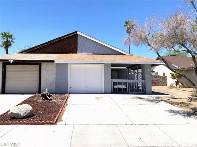 MLS: 2512908 Condo For Sale