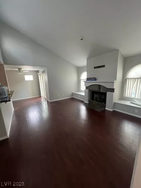 MLS: 2512924 Condo For Sale