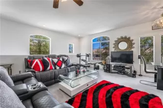 Photo #1: 2512950 Listing 